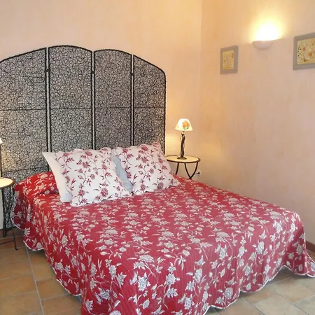 Holiday home Bastide De La Treille